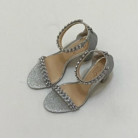 NWT Jewel Badgley Mischka Mayra Silver Ankle Strap Evening Shoes Size 6.5. - Picture 7 of 13